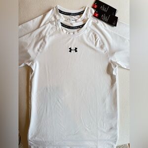 Under Armour White Short Sleeve Tee (1 shirt)
